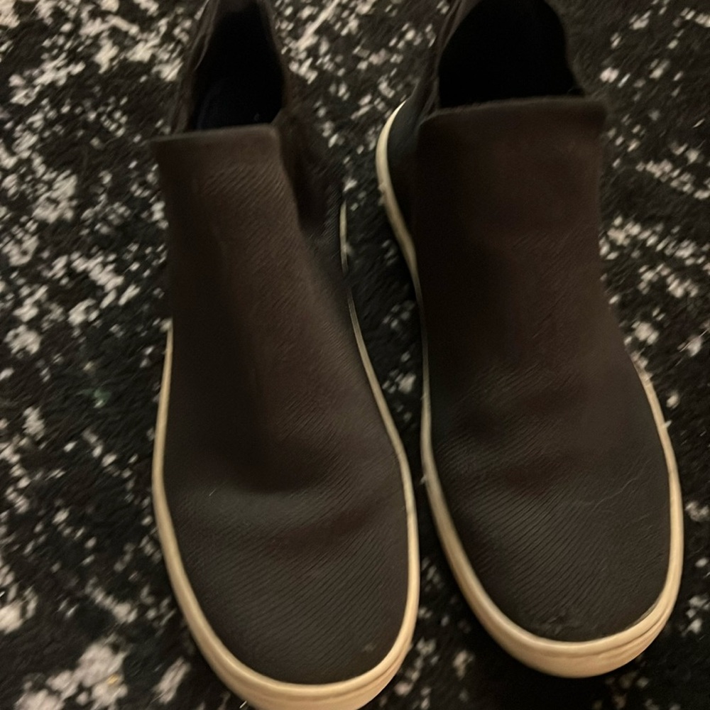 Rothy’s Slip Ons